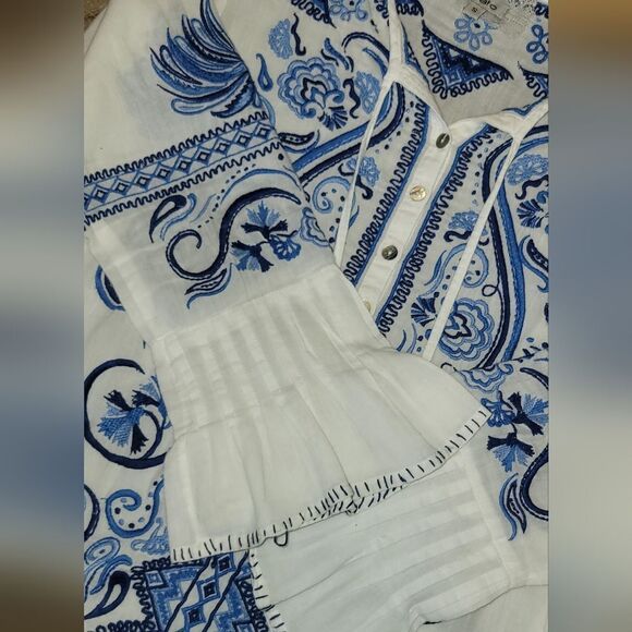 Anthropologie ISATO Zocalo Embroidered Tassle White Blue Boho Top S - Picture 7 of 13